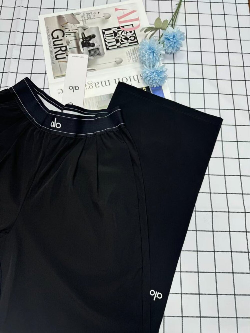 ALO Yoga Black Suit Up Pants Straight Leg Pants 🤭 NWT (Length:30" Inseam)🎈 - Picture 3 of 9